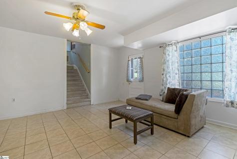 17 Zelma Drive Greenville SC 29617