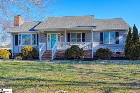 117 Evergreen Street Boiling Springs SC 29316