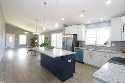 1736 Ezell Road Chesnee SC 29323