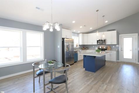 1736 Ezell Road Chesnee SC 29323