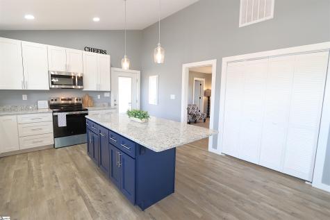 1736 Ezell Road Chesnee SC 29323