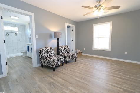 1736 Ezell Road Chesnee SC 29323