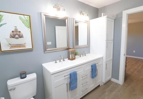 1736 Ezell Road Chesnee SC 29323