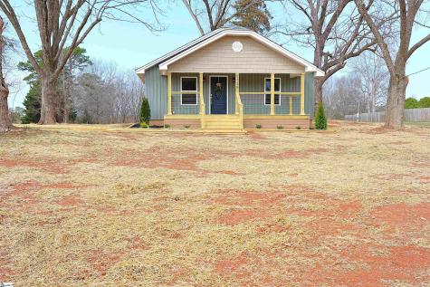 1736 Ezell Road Chesnee SC 29323