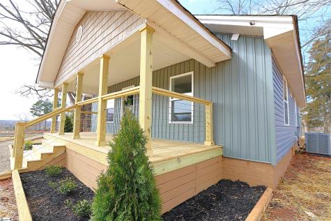 1736 Ezell Road Chesnee SC 29323