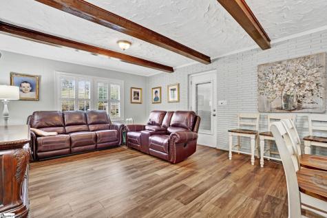 607 S Adair Street Clinton SC 29325