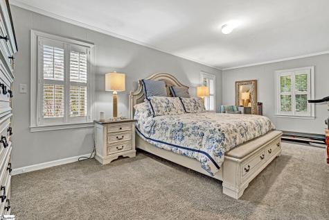 607 S Adair Street Clinton SC 29325