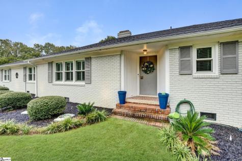 607 S Adair Street Clinton SC 29325