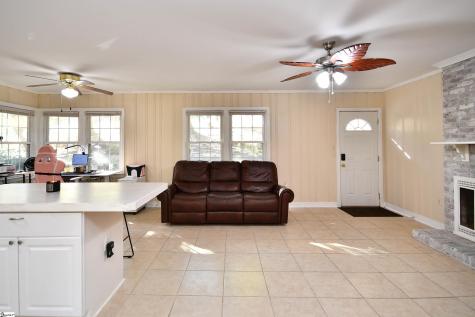 303 Tanglewood Drive Anderson SC 29621