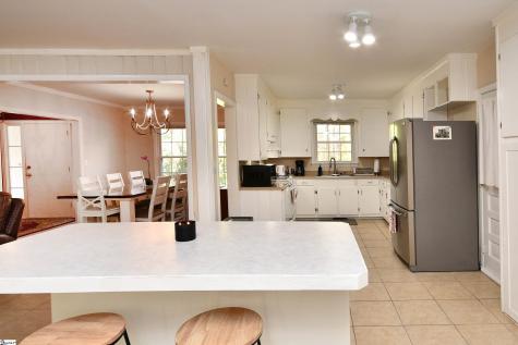 303 Tanglewood Drive Anderson SC 29621