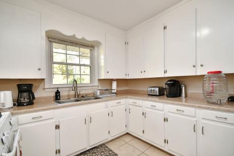 303 Tanglewood Drive Anderson SC 29621