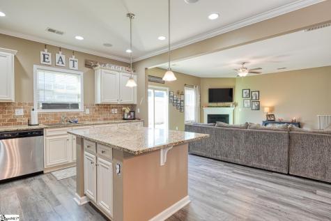 737 Stilmore Drive Duncan SC 29334