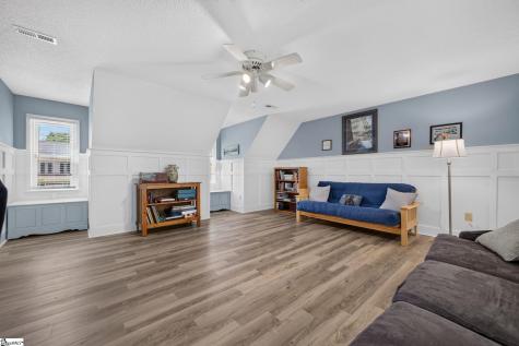 18 Middlecreek Way Greenville SC 29607