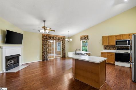 11 Cherry Cove Lane Taylors SC 29650