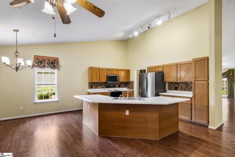11 Cherry Cove Lane Taylors SC 29650