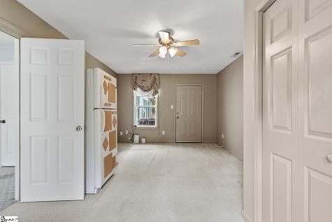 11 Cherry Cove Lane Taylors SC 29650