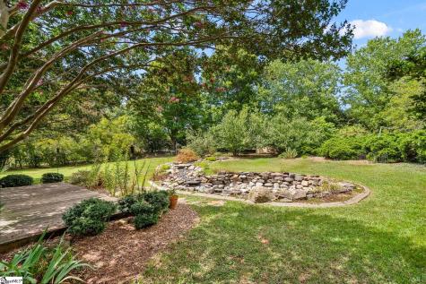 11 Cherry Cove Lane Taylors SC 29650