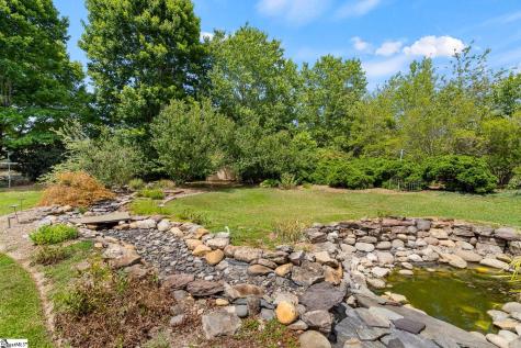 11 Cherry Cove Lane Taylors SC 29650