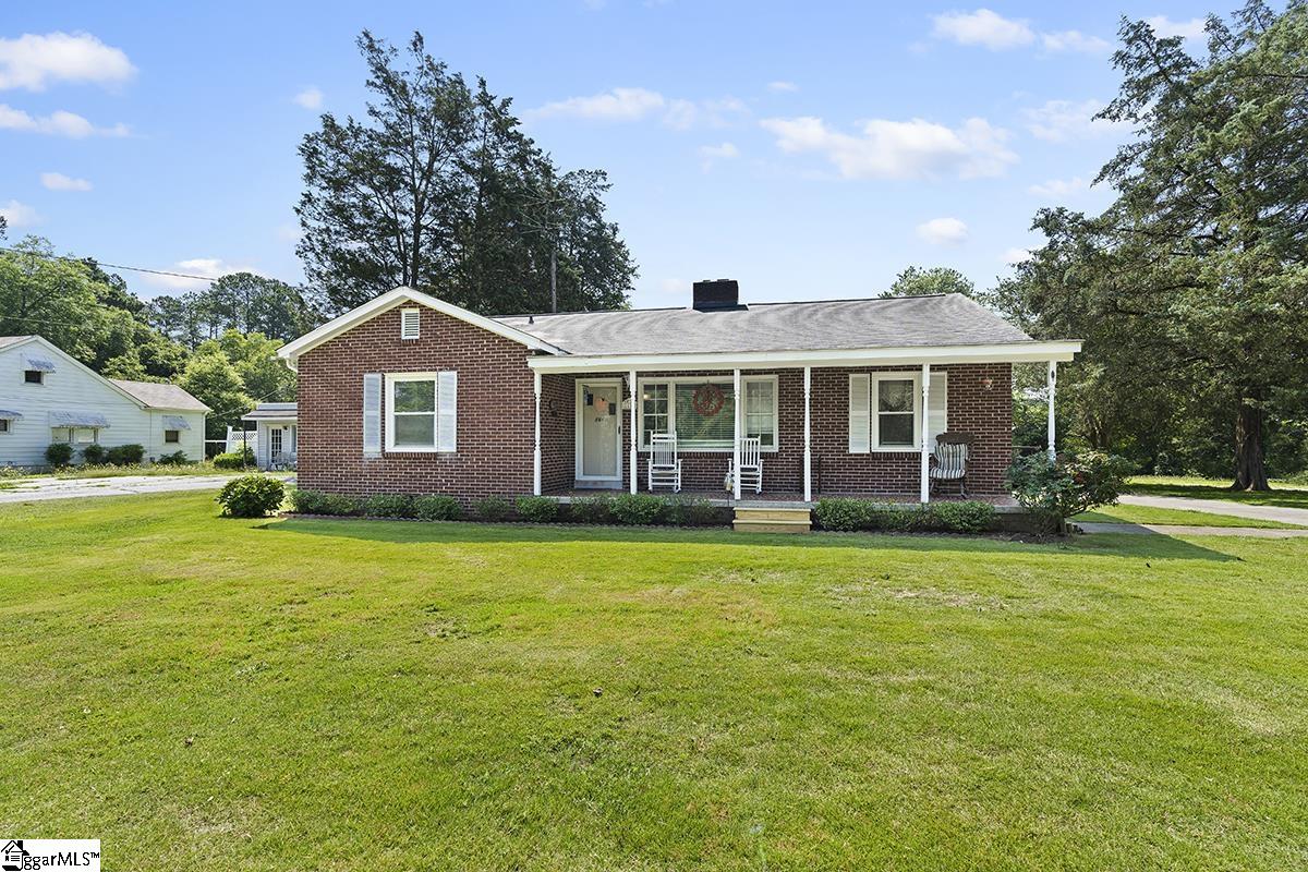 1615 Mccormick Highway Greenwood SC 29646