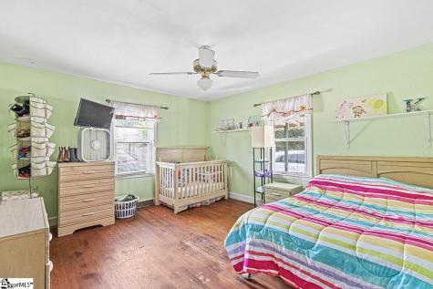 1615 Mccormick Highway Greenwood SC 29646
