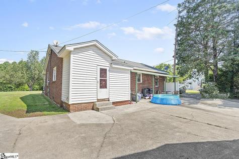 1615 Mccormick Highway Greenwood SC 29646