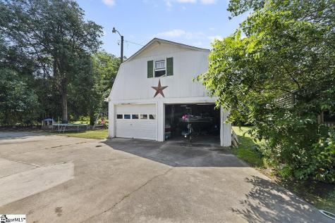 1615 Mccormick Highway Greenwood SC 29646