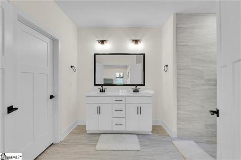 136 Shale Drive Central SC 29630