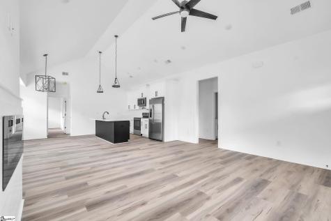 54 3rd Avenue Greenville SC 29611
