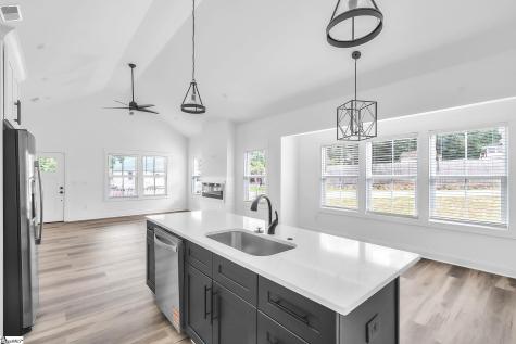 54 3rd Avenue Greenville SC 29611