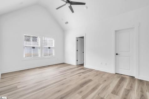 54 3rd Avenue Greenville SC 29611