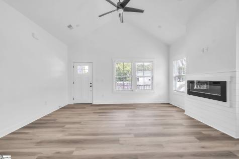 54 3rd Avenue Greenville SC 29611
