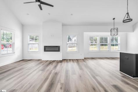 54 3rd Avenue Greenville SC 29611