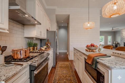 38 The Cliffs Parkway Landrum SC 29356