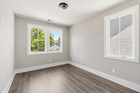 63 Mcneil Court Greenville SC 29609