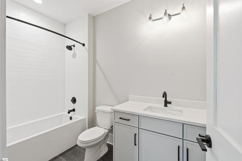 63 Mcneil Court Greenville SC 29609