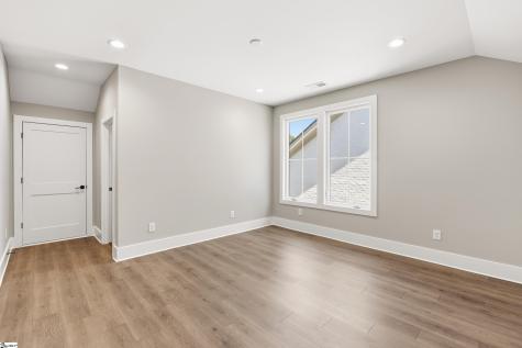 63 Mcneil Court Greenville SC 29609