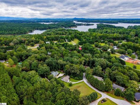 700 Twilight Court Seneca SC 29672