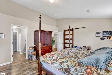 11 Granite Woods Way Greer SC 29650