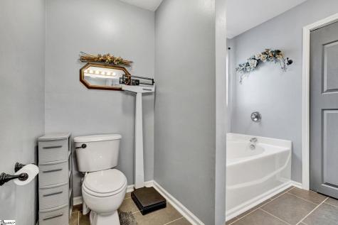 11 Granite Woods Way Greer SC 29650