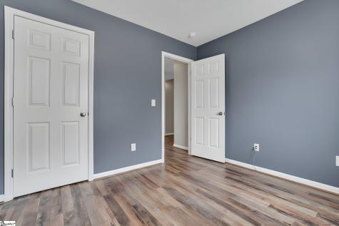 11 Granite Woods Way Greer SC 29650