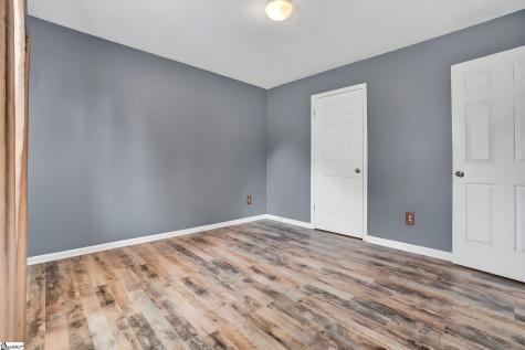 11 Granite Woods Way Greer SC 29650
