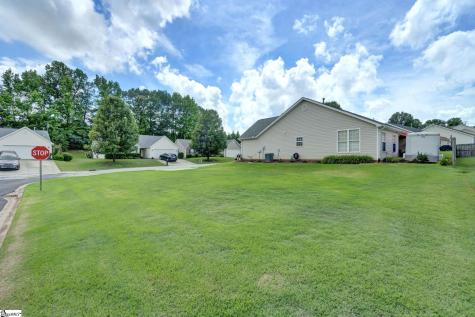 11 Granite Woods Way Greer SC 29650