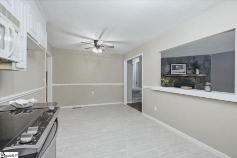124 Nottingham Lane Easley SC 29640