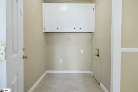124 Nottingham Lane Easley SC 29640