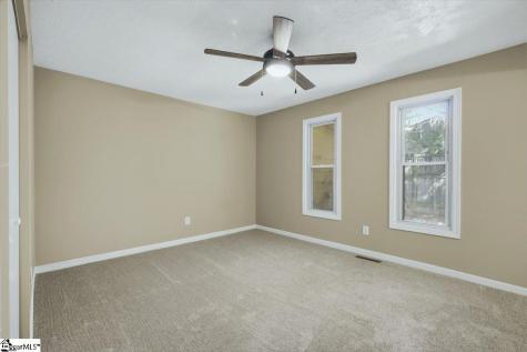 124 Nottingham Lane Easley SC 29640