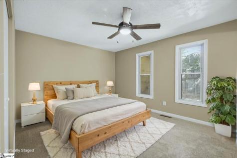 124 Nottingham Lane Easley SC 29640