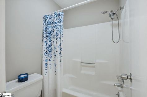 124 Nottingham Lane Easley SC 29640