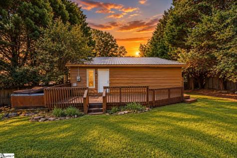 124 Nottingham Lane Easley SC 29640