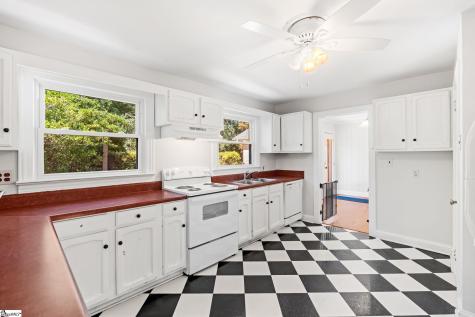 215 Alpine Way Greenville SC 29609
