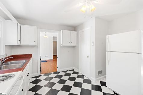 215 Alpine Way Greenville SC 29609